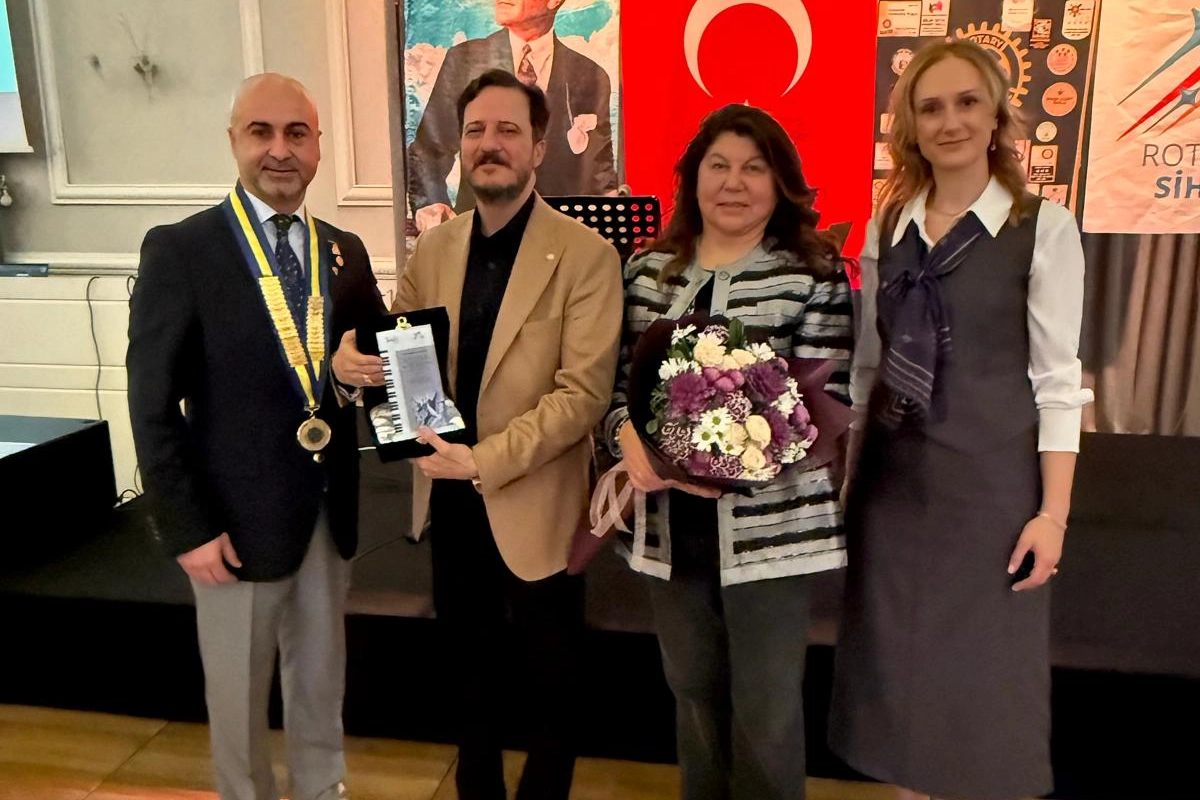 Yıldırım Bayezid Rotary Kulübü, 2024-2025 Döneminde “Rotary Meslek Hizmet Ödülü”nü,