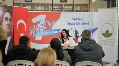 Bursa Osmangazi Belediyesi’nin düzenlediği ‘1 kitap 1 yazar’ buluşmasına konuk