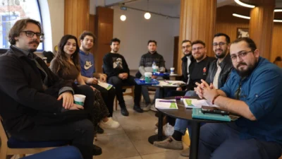 Bursa Büyükşehir Belediyesi, gençlerin karar alma sürecine daha aktif katılım