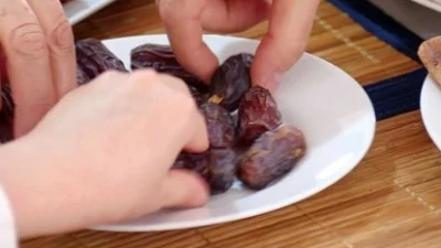 Kocaeli İzmit Belediyesi, Ramazan ayında ihtiyaç sahiplerine gıda kolisi ve