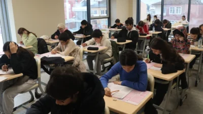 Kocaeli’de İzmit Belediyesinin eğitimde fırsat eşitliği sağlamak amacıyla hayata geçirdiği