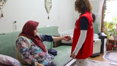 Konya’da Evde Yaşlı Bakım hizmetini başlatan ilk belediye unvanına sahip