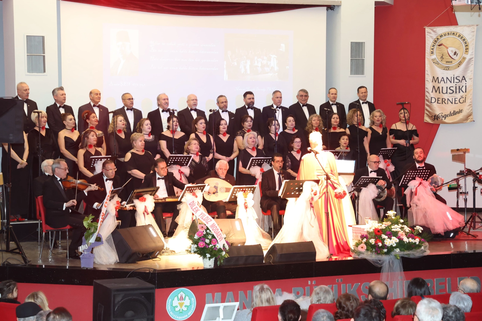 Manisa Büyükşehir Belediyesi’nin ev sahipliğinde, Kültür Merkezi Lale Salonu’nda düzenlenen