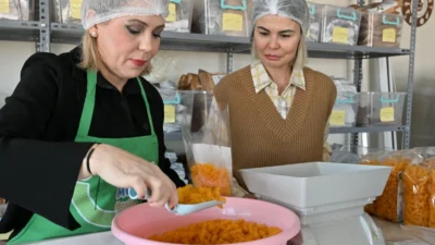 Manisa Büyükşehir Belediyesi, çölyak ve fenilketonüri hastalarının özel beslenme ihtiyaçlarını