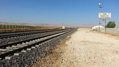 AK Parti Mardin milletvekili Dr. Muhammed Adak, şehre gelen yatırımları