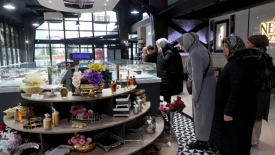 Sakarya Büyükşehir Belediyesi’nin gezi programında Adapazarı Ticaret Müzesi’nde tarihi bir