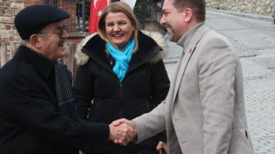 İzmit Belediye Başkanı Fatma Kaplan Hürriyet ile Eskişehir Büyükşehir Belediyesi