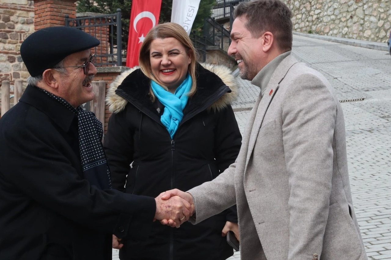 İzmit Belediye Başkanı Fatma Kaplan Hürriyet ile Eskişehir Büyükşehir Belediyesi