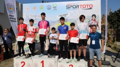 Türkiye U14 Oryantiring Yarışmalarının birinci kademesi Yeni Foça ve Foça’da