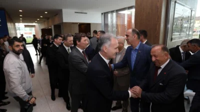 Bursa’nın İnegöl ilçesinde Kaymakamlık ve Belediye iş birliğinde bayramlaşma programı