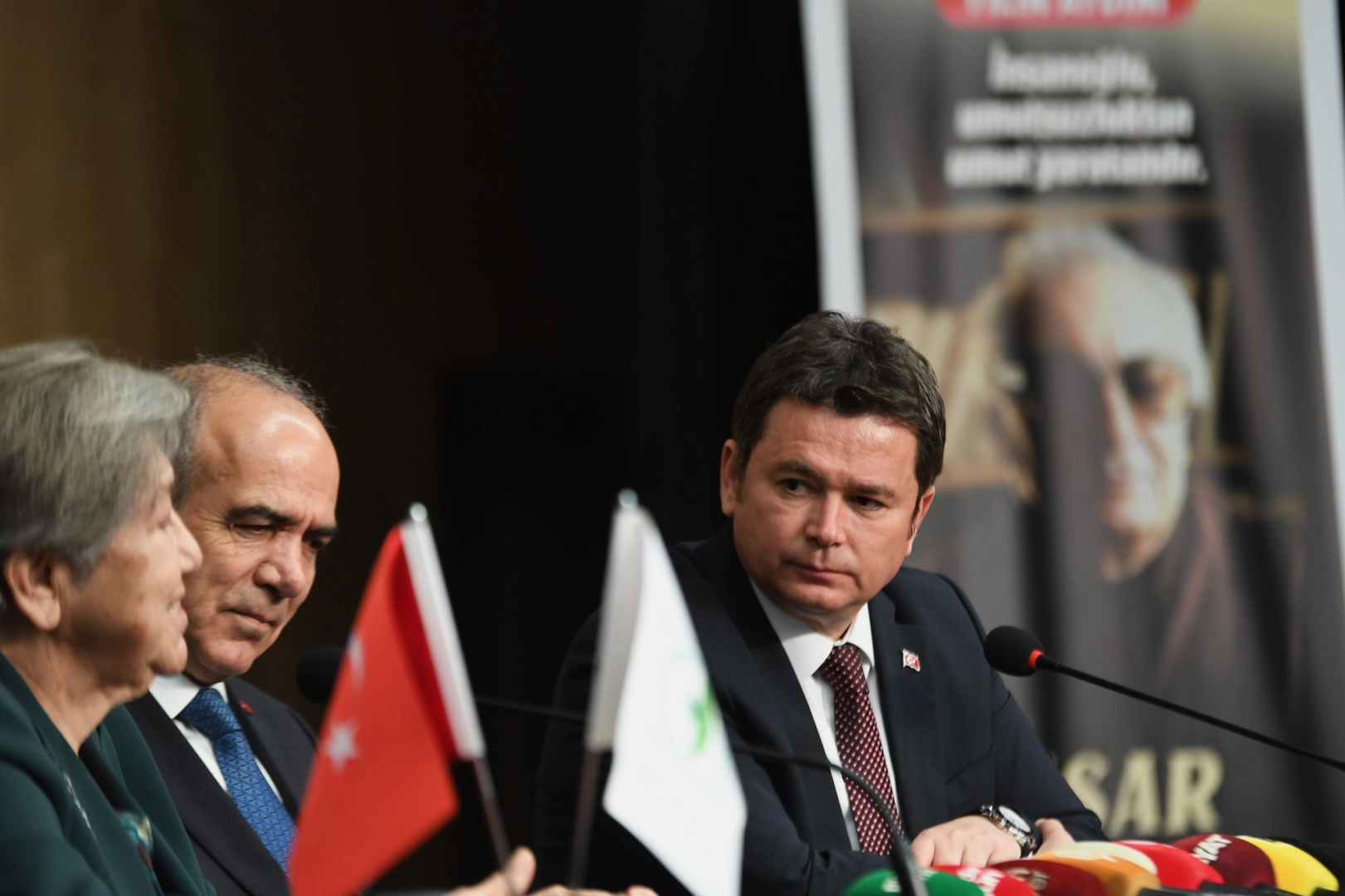 Bursa’da Osmangazi Belediyesi 2025 yılını, ‘Yılın Aydını’ olarak belirlediği Yaşar