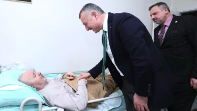 Kocaeli Büyükşehir Belediye Başkanı Doç.Dr.TahirBüyükakın, Ramazan ayında gönüllere dokunan ziyaretler