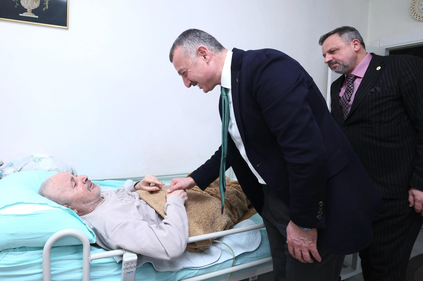 Kocaeli Büyükşehir Belediye Başkanı Doç.Dr.TahirBüyükakın, Ramazan ayında gönüllere dokunan ziyaretler
