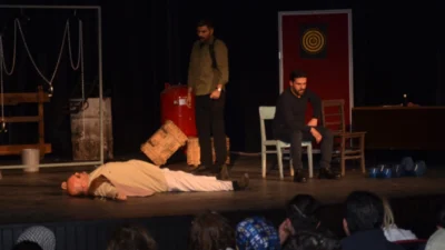 Malatya Büyükşehir Belediyesi Tiyatrosu tarafından tek perdelik dram “Barış Ressamı”