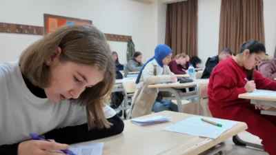 Sakarya Valiliği himayesinde, İl Milli Eğitim Müdürlüğü koordinesinde, Adapazarı Belediyesi