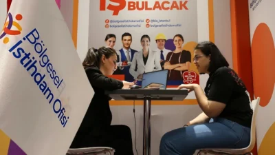 İş arayanlarla işverenleri bir araya getirerek bugüne kadar 243 bine