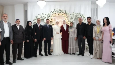 Aile ve Sosyal Hizmetler Bakanı Mahinur Özdemir Göktaş, kendisine sosyal