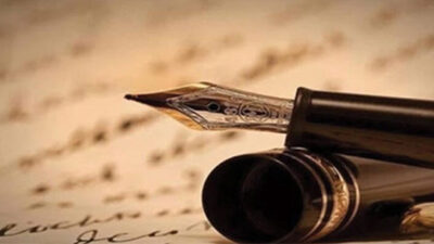 Deneme yazıları, edebiyatın ve bireysel düşüncenin önemli bir parçasını oluşturur.