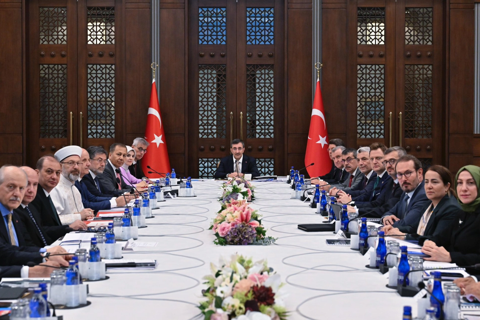 Cumhurbaşkanı Yardımcısı Cevdet Yılmaz, Bağımlılıkla Mücadele Yüksek Kurulu toplantısında 2024-2028