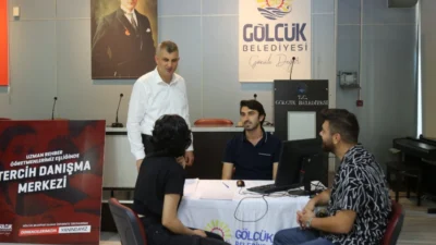 Gölcük Belediyesi, her yıl olduğu gibi Yüksek Öğretim Kurumları Sınavı’nda