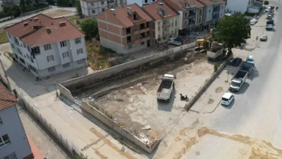 Bursa İnegöl Belediyesi, Ertuğrulgazi Mahallesinde atıl vaziyette bulunan boş alanda