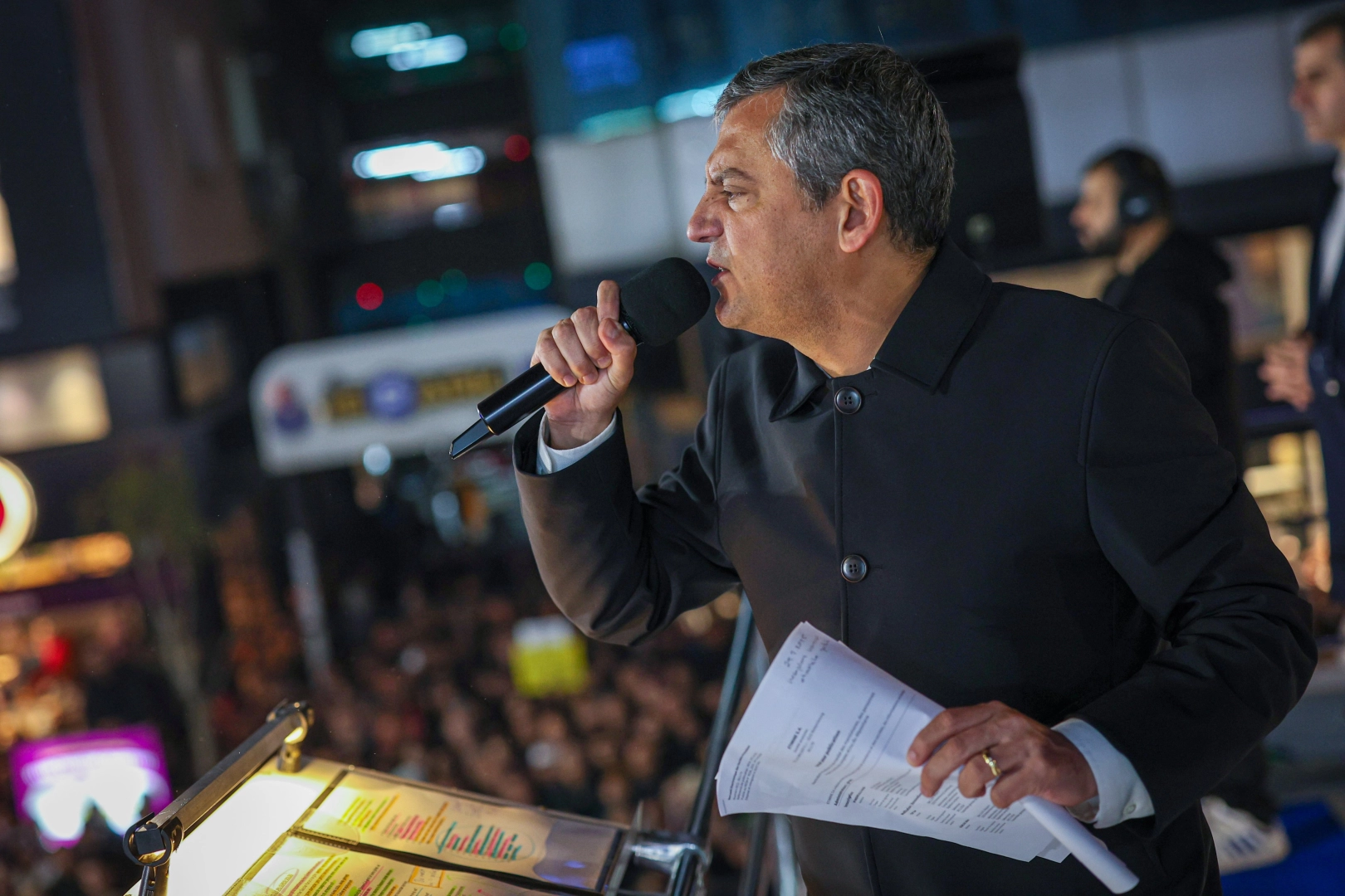 CHP Genel Başkanı Özgür Özel’in bu akşam İstanbul Ümraniye’de düzenlediği