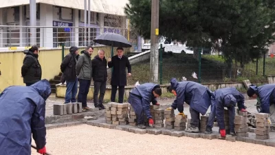 Zonguldak Belediye Başkanı Tahsin Erdem, belediye ekiplerince kent genelinde sürdürülen