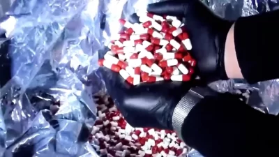 Ticaret Bakanlığı Gümrükler Muhafaza ekiplerinin İstanbul Ambarlı, Kapıkule ve Gürbulak’ta